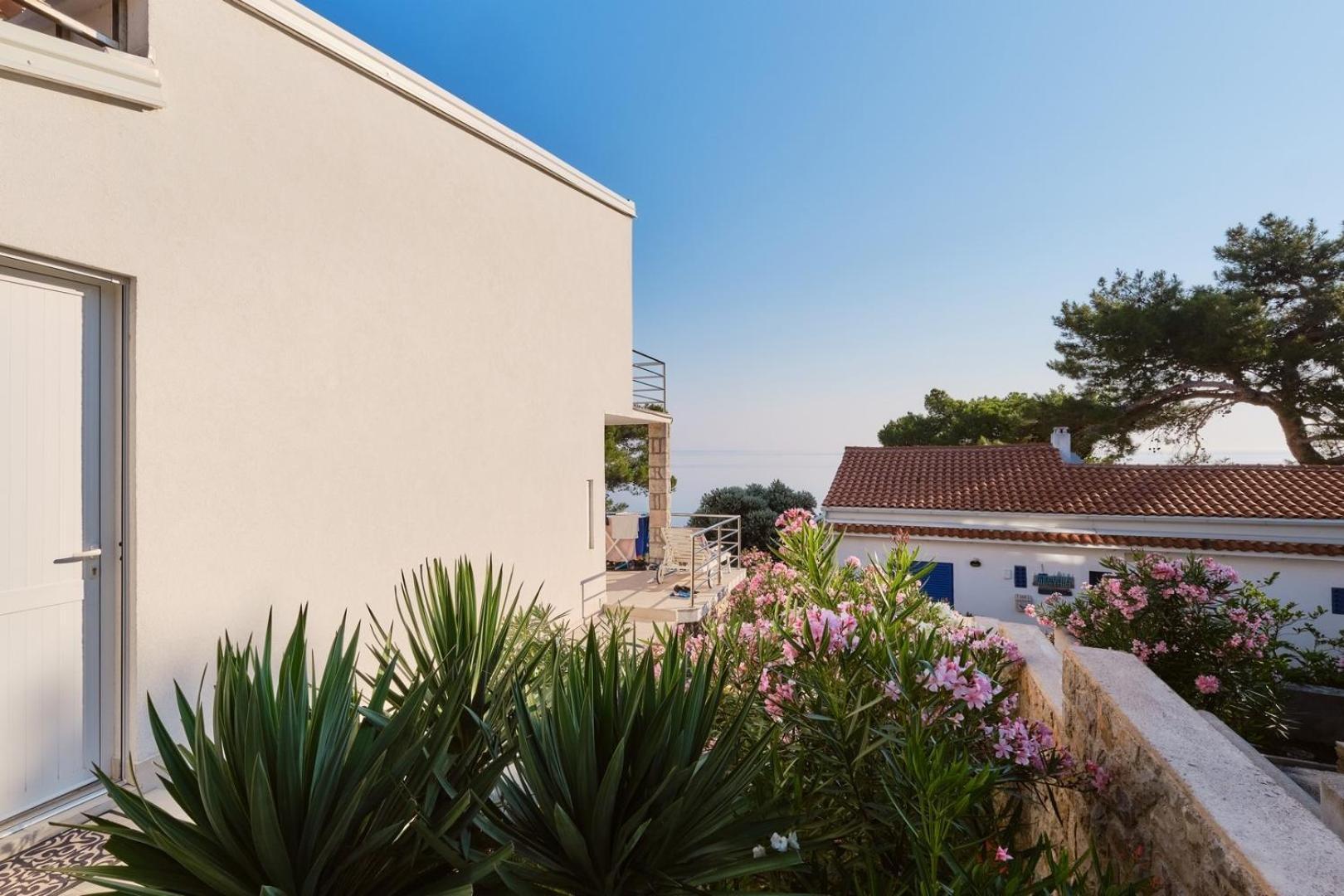 Apartment With Sea View Vitorio Mali Losinj Exterior photo